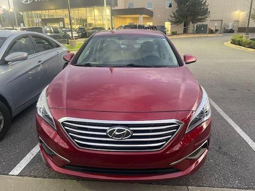 2016 Hyundai SONATA SE