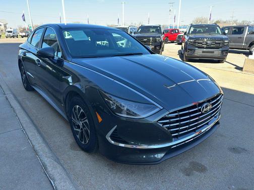 2023 Hyundai SONATA Hybrid Base