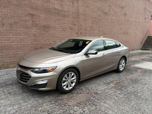 Mineral Gray Metallic 2023 Chevrolet Malibu FWD 1LT