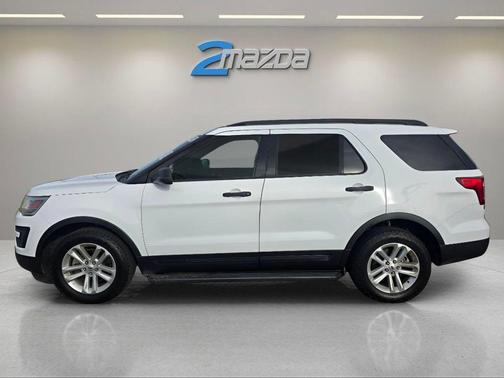 2017 Ford Explorer Base