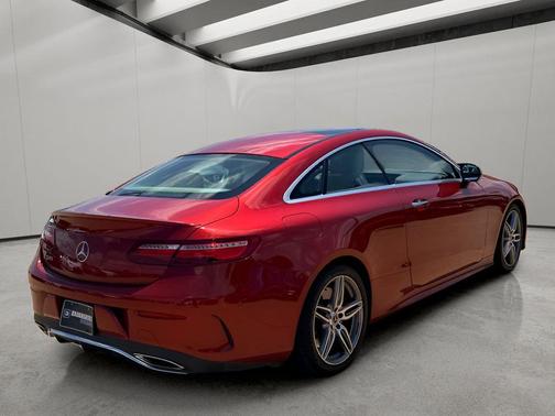 Hyacinth Red 2018 Mercedes-Benz E-Class E400