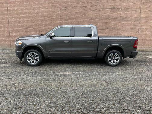 Granite Crystal Metallic 2020 RAM 1500 Limited
