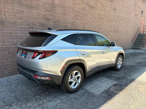 Shimmering Silver 2024 Hyundai TUCSON SEL