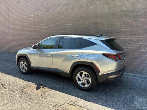 Shimmering Silver 2024 Hyundai TUCSON SEL