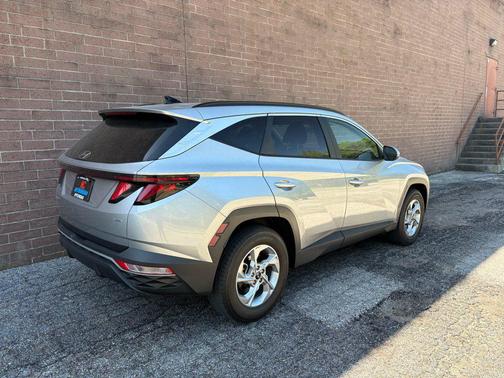 Shimmering Silver 2024 Hyundai TUCSON SEL