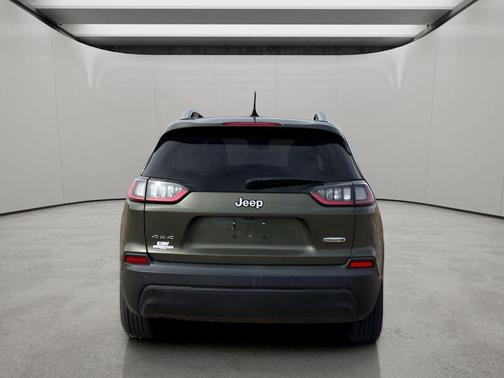 2021 Jeep Cherokee Latitude Plus