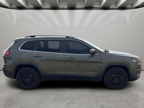 2021 Jeep Cherokee Latitude Plus