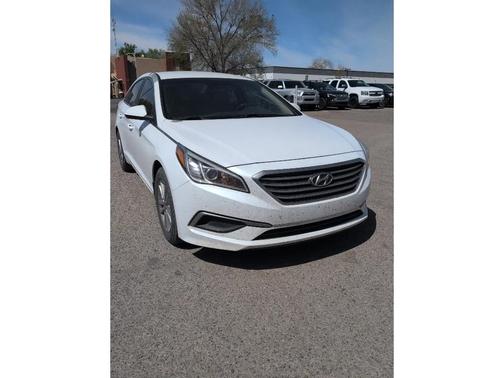 Quartz White Pearl 2016 Hyundai SONATA SE
