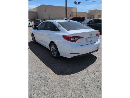 Quartz White Pearl 2016 Hyundai SONATA SE