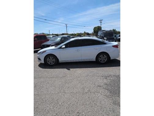 Quartz White Pearl 2016 Hyundai SONATA SE