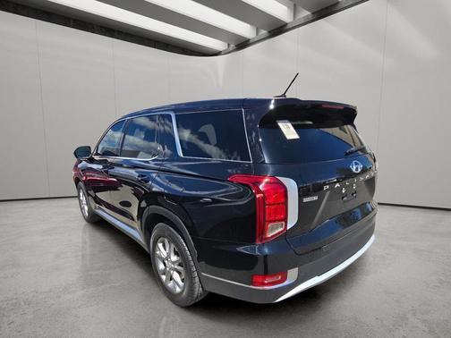 Abyss Black Pearl 2022 Hyundai PALISADE SE
