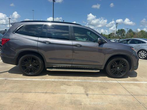 Modern Steel Metallic 2021 Honda Pilot 2WD Special Edition
