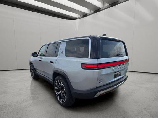 El Cap Granite 2024 Rivian R1S Adventure
