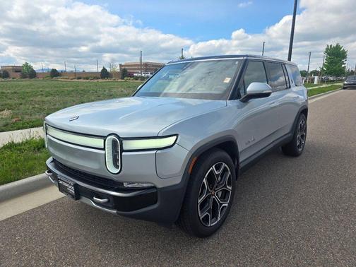 El Cap Granite 2024 Rivian R1S Adventure