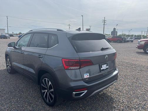 Gray 2023 Volkswagen Taos 1.5T SE