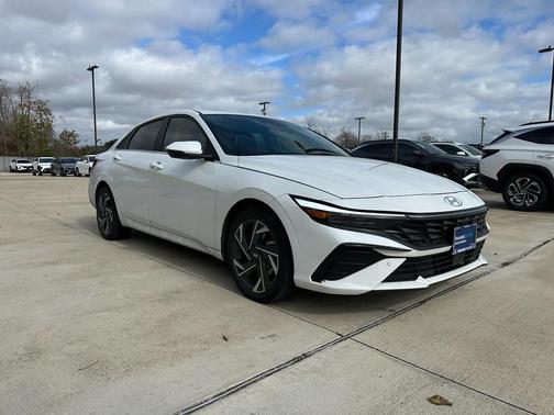 2024 Hyundai ELANTRA HEV Limited