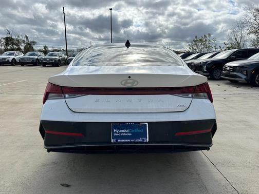 2024 Hyundai ELANTRA HEV Limited