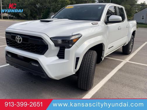 2024 Toyota Tacoma TRD Sport