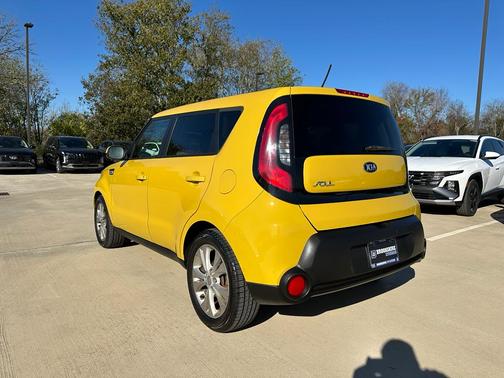 2015 Kia Soul +