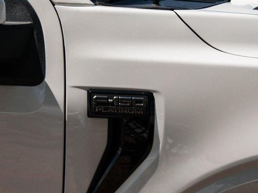 Star White Metallic Tri-Coat 2024 Ford F-150 Platinum