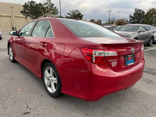 2014 Toyota Camry SE
