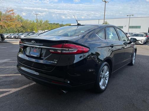 2018 Ford Fusion Hybrid SE
