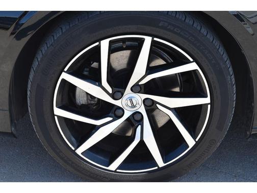 2020 Volvo S60 T5 Momentum