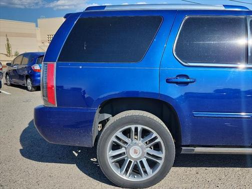 2012 Cadillac Escalade Premium