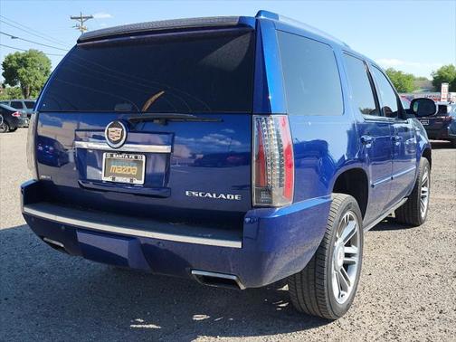 2012 Cadillac Escalade Premium