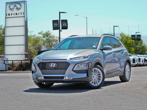 Sonic Silver 2021 Hyundai KONA SEL Plus