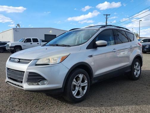 INGOT SILVER 2016 Ford Escape SE