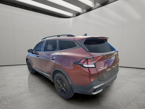 Dawning Red 2023 Kia Sportage S
