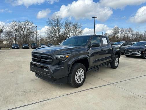 2025 Toyota Tacoma SR5