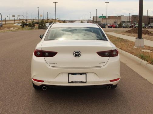 2024 Mazda Mazda3 FWD w/Preferred Package