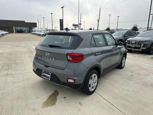 2020 Hyundai VENUE SE