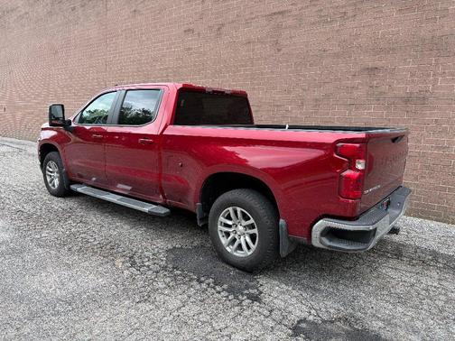 Red 2021 Chevrolet Silverado 1500 LT