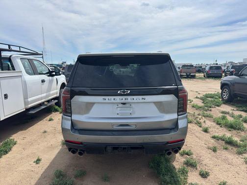 Sterling Gray Metallic 2025 Chevrolet Suburban 4WD Z71
