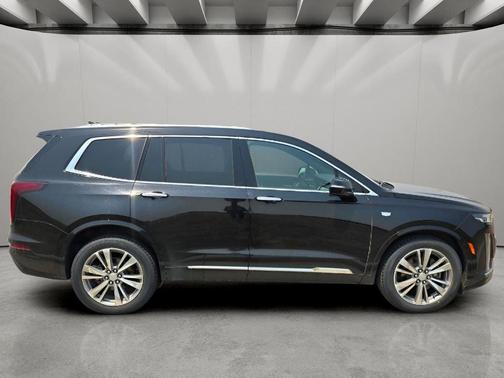 Stellar Black Metallic 2020 Cadillac XT6 Premium Luxury AWD