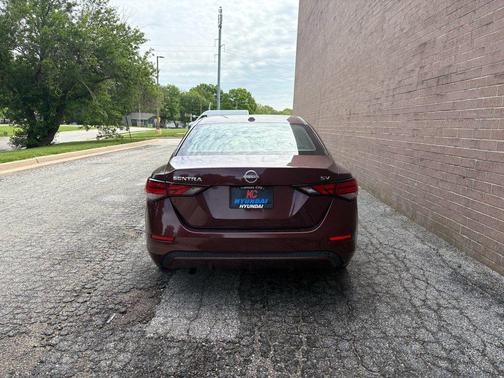 Rosewood Metallic 2024 Nissan Sentra SV
