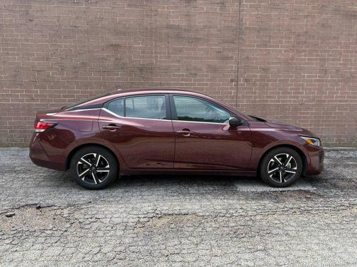 Rosewood Metallic 2024 Nissan Sentra SV