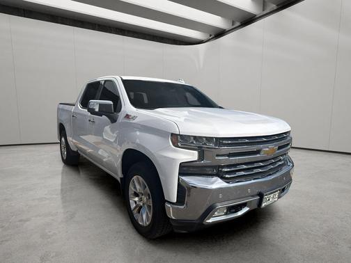 Summit White 2022 Chevrolet Silverado 1500 Limited LTZ