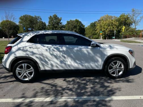 2020 Mercedes-Benz GLA 250 Base