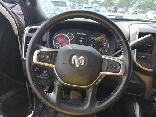 2024 RAM 2500 Big Horn Crew Cab 4x4 6'4' Box