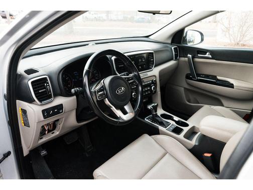 2020 Kia Sportage EX