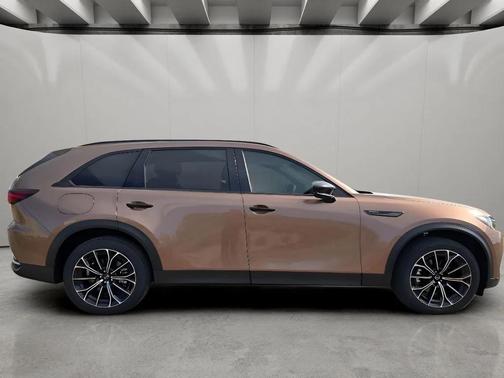 Melting Copper Metallic 2025 Mazda CX-70 PHEV Premium Plus Package