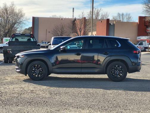 2024 Mazda CX-50 2.5 S Preferred Package