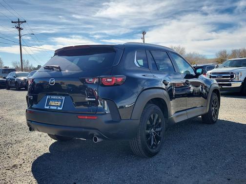 2024 Mazda CX-50 2.5 S Preferred Package