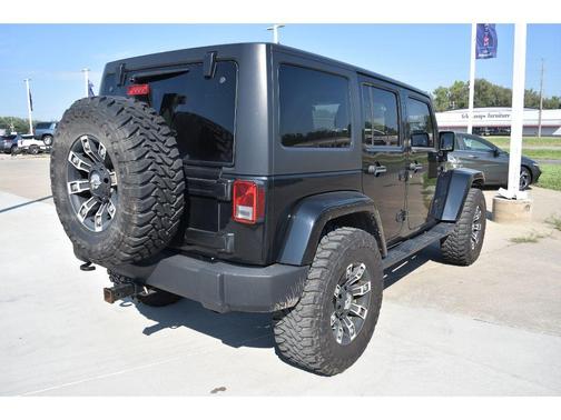 2013 Jeep Wrangler Unlimited Sahara