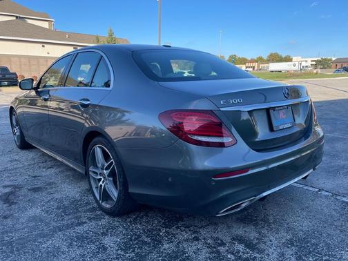 2018 Mercedes-Benz E-Class E300