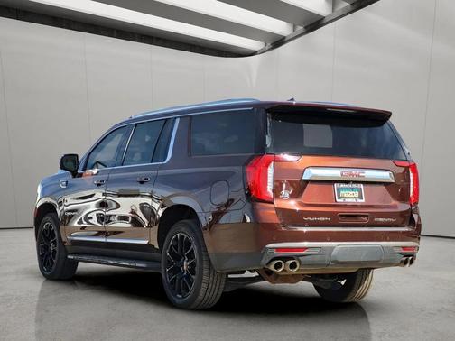 Redwood Metallic 2022 GMC Yukon XL Denali